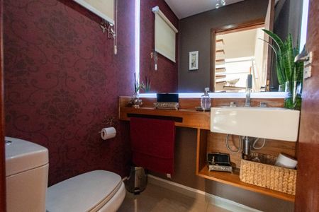 Casa à venda com 440m², 3 quartos e 3 vagas Casa à venda com 440m², 3 quartos e 3 vagasLavabo