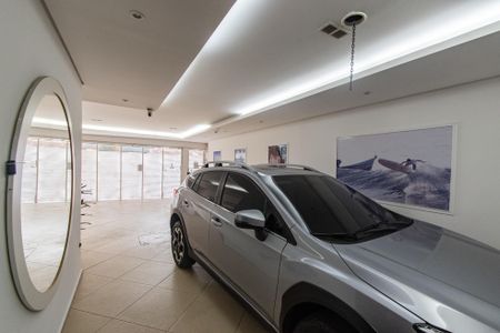 Casa à venda com 440m², 3 quartos e 3 vagas Casa à venda com 440m², 3 quartos e 3 vagasGaragem