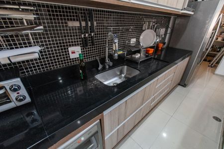 Casa à venda com 440m², 3 quartos e 3 vagas Casa à venda com 440m², 3 quartos e 3 vagasCozinha