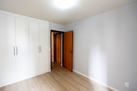 Apartamento à venda com 99m², 2 quartos e 1 vagaQuarto