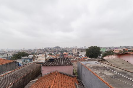 Casa à venda com 170m², 4 quartos e 2 vagas Casa à venda com 170m², 4 quartos e 2 vagasVista