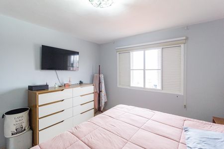 Casa à venda com 170m², 4 quartos e 2 vagas Casa à venda com 170m², 4 quartos e 2 vagasQuarto 1