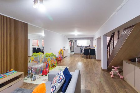 Sala 1 de casa à venda com 4 quartos, 170m² em Vila Pires, Osasco