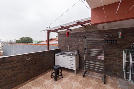 Casa à venda com 170m², 4 quartos e 2 vagas Casa à venda com 170m², 4 quartos e 2 vagasSacada