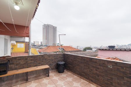 Casa à venda com 170m², 4 quartos e 2 vagas Casa à venda com 170m², 4 quartos e 2 vagasSacada