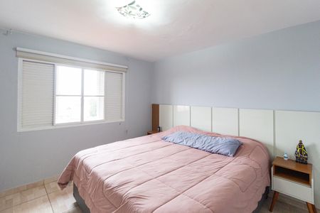 Casa à venda com 170m², 4 quartos e 2 vagas Casa à venda com 170m², 4 quartos e 2 vagasQuarto 1