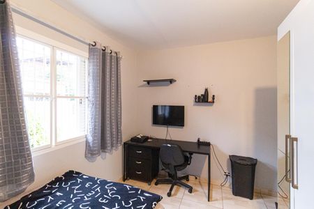 Casa à venda com 170m², 4 quartos e 2 vagas Casa à venda com 170m², 4 quartos e 2 vagasQuarto 3