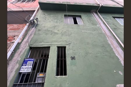 Casa para alugar com 35m², 1 quarto e sem vagaPlaca