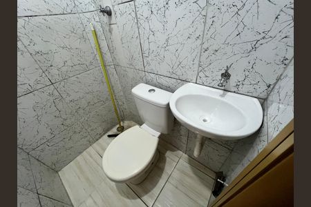 Casa para alugar com 35m², 1 quarto e sem vagaBanheiro