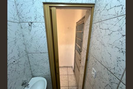 Casa para alugar com 35m², 1 quarto e sem vagaBanheiro