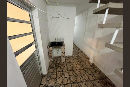 Casa para alugar com 35m², 1 quarto e sem vagaÁrea de Serviço