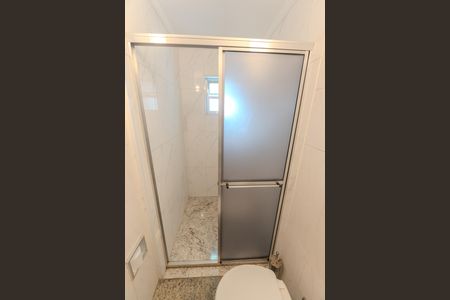 Studio para alugar com 45m², 1 quarto e 1 vaga Studio para alugar com 45m², 1 quarto e 1 vagaBanheiro