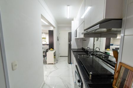 Apartamento à venda com 92m², 2 quartos e 2 vagasCozinha