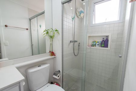 Apartamento à venda com 92m², 2 quartos e 2 vagasBanheiro da suíte 1