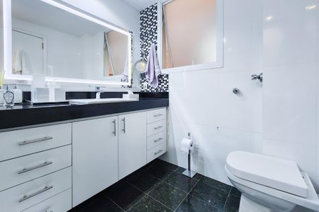 Apartamento à venda com 184m², 3 quartos e 1 vagaBanheiro 2