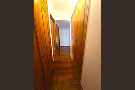 Apartamento à venda com 176m², 4 quartos e 3 vagas Apartamento à venda com 176m², 4 quartos e 3 vagasFoto 22