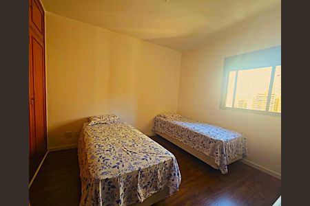 Apartamento à venda com 176m², 4 quartos e 3 vagas Apartamento à venda com 176m², 4 quartos e 3 vagasFoto 10