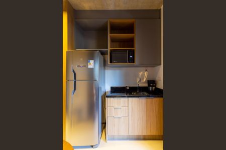 Studio para alugar com 21m², 1 quarto e sem vaga Studio para alugar com 21m², 1 quarto e sem vagaCozinha