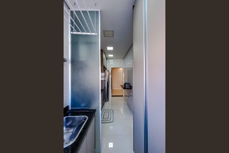 Apartamento à venda com 92m², 2 quartos e 2 vagasÁrea de Serviço