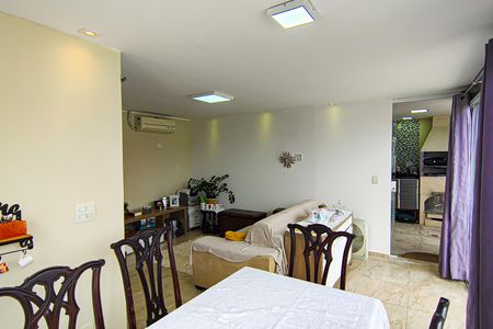 Apartamento à venda com 143m², 4 quartos e 1 vagaHall