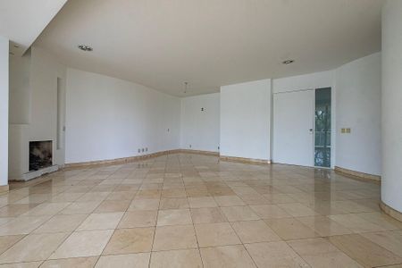 Apartamento à venda com 169m², 3 quartos e 3 vagasSala