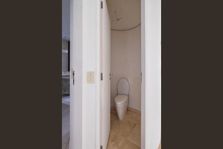 Apartamento à venda com 169m², 3 quartos e 3 vagasLavabo