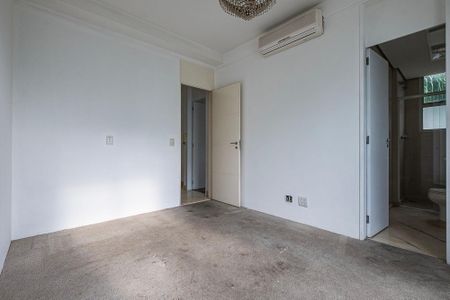 Apartamento à venda com 169m², 3 quartos e 3 vagasSuíte 2