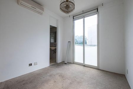 Apartamento à venda com 169m², 3 quartos e 3 vagasSuíte 2