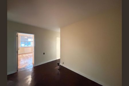 Apartamento à venda com 200m², 4 quartos e 1 vagaCorredores