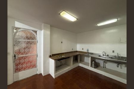 Apartamento à venda com 200m², 4 quartos e 1 vagaCozinha