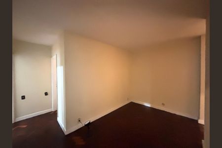 Apartamento à venda com 200m², 4 quartos e 1 vagaCorredores