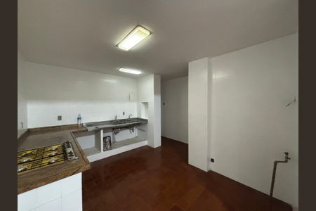 Apartamento à venda com 200m², 4 quartos e 1 vagaCozinha