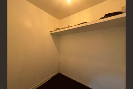 Apartamento à venda com 200m², 4 quartos e 1 vagaQuarto de Serviço