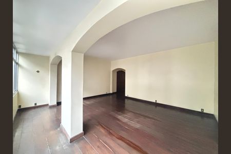 Apartamento à venda com 200m², 4 quartos e 1 vagaSala