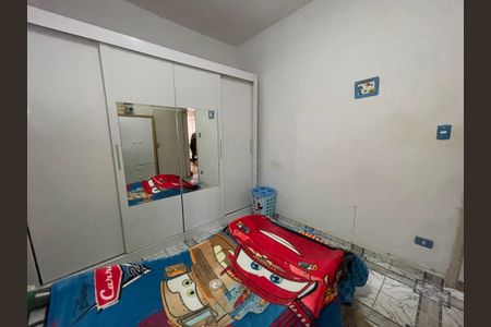 Casa à venda com 70m², 4 quartos e 2 vagasQuarto 3