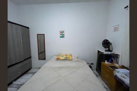 Casa à venda com 70m², 4 quartos e 2 vagasQuarto 1