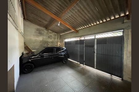 Casa à venda com 70m², 4 quartos e 2 vagasGaragem