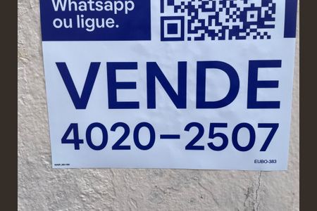 Casa à venda com 70m², 4 quartos e 2 vagasPlaquinha 