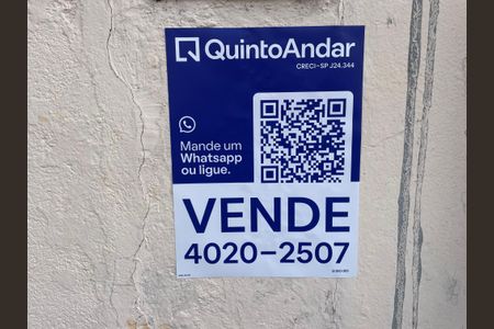 Casa à venda com 70m², 4 quartos e 2 vagasPlaquinha 