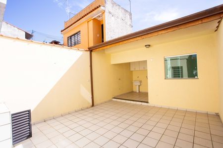 Casa à venda com 170m², 4 quartos e 2 vagasQuintal