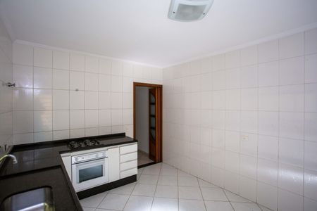 Casa à venda com 170m², 4 quartos e 2 vagasCozinha