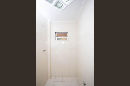 Casa à venda com 170m², 4 quartos e 2 vagasLavabo
