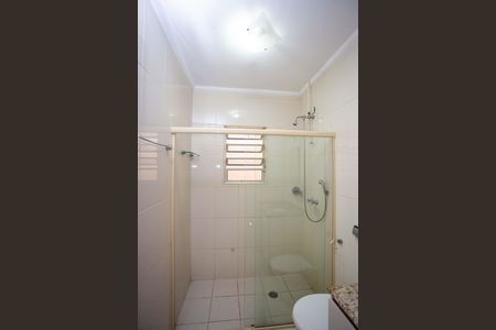 Casa à venda com 170m², 4 quartos e 2 vagasBanheiro da Suíte