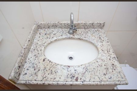 Casa à venda com 170m², 4 quartos e 2 vagasLavabo