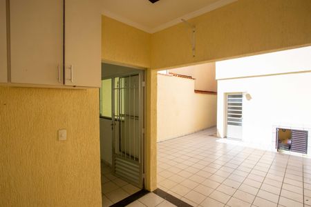 Casa à venda com 170m², 4 quartos e 2 vagasÁrea de Serviço