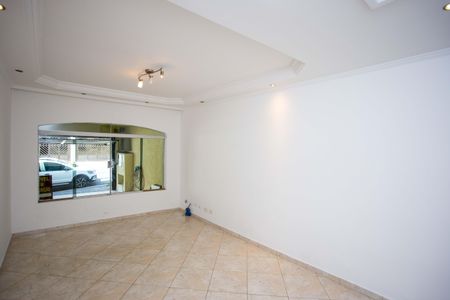 Casa à venda com 170m², 4 quartos e 2 vagasSala de TV