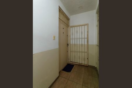 Apartamento para alugar com 76m², 3 quartos e 1 vagaPorta do apartamento 