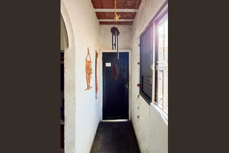 Casa à venda com 80m², 2 quartos e 1 vaga Casa à venda com 80m², 2 quartos e 1 vagaEntrada