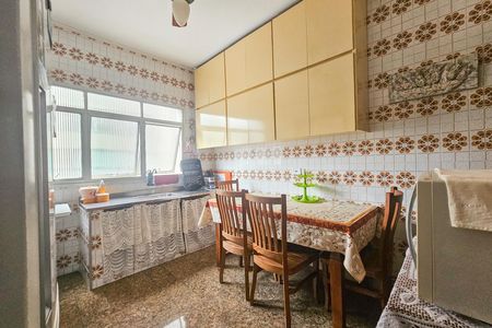 Apartamento para alugar com 103m², 2 quartos e 1 vaga Apartamento para alugar com 103m², 2 quartos e 1 vagaCozinha