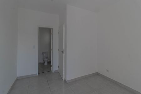 Casa à venda com 70m², 2 quartos e 2 vagasQuarto 2